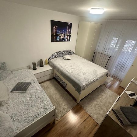 Ene Apartment Oradea Dış mekan fotoğraf