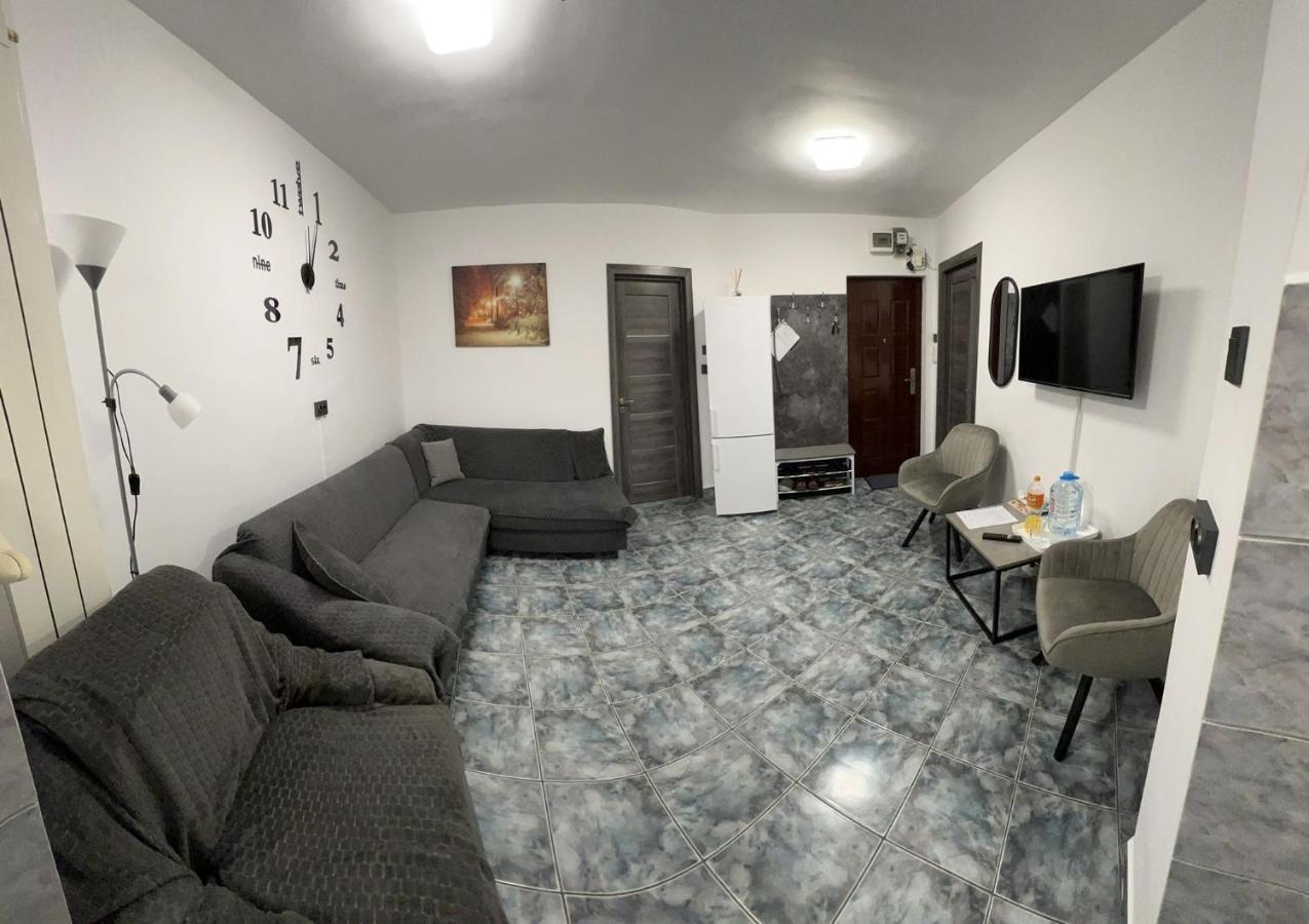 Ene Apart Oradea Free Parking Dış mekan fotoğraf